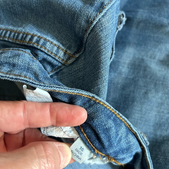 Eloquii Classic fit Stretch Denim Destroyed Mom Jean size 16 - Picture 4 of 4